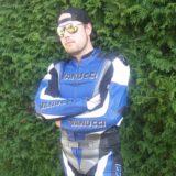 24 jähriger Biker sucht nette Sozia oder Selbstfahrerin ;)