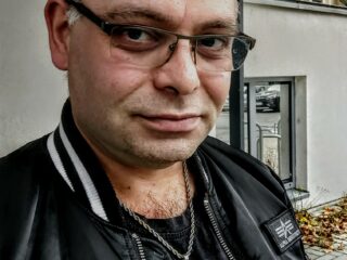 Suche Sozia oder Motorradfahrerin 35+